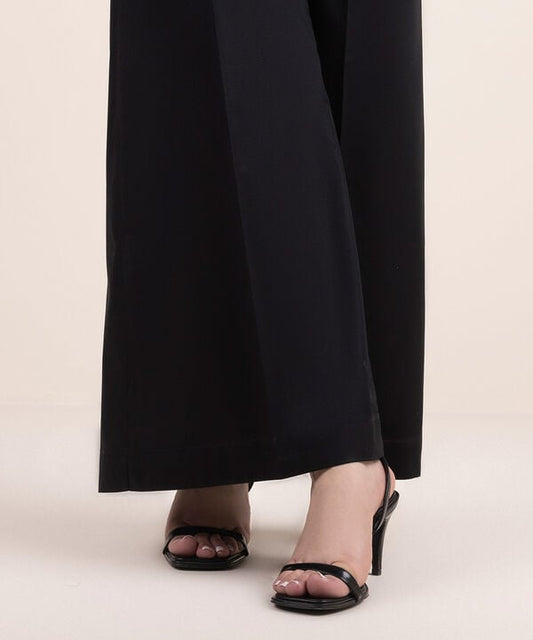 Noir Flow Trousers