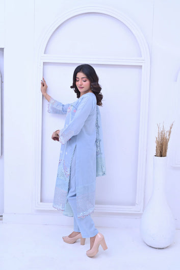 Lyra 02 – 3PC Stitched Chikankari Lawn Suit